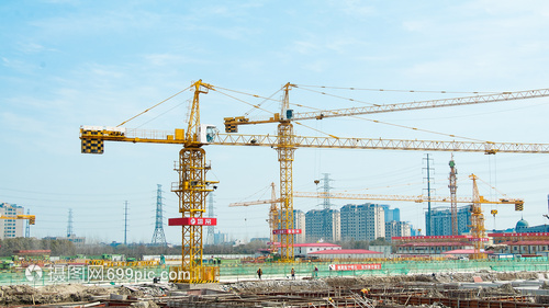 建筑工地塔吊租賃 提升施工效率與安全的關鍵選擇